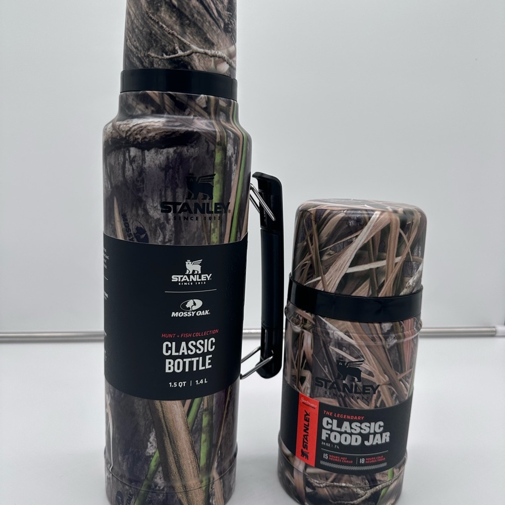 Stanley Mossy Oak Classic Bottle and Food Jar Set